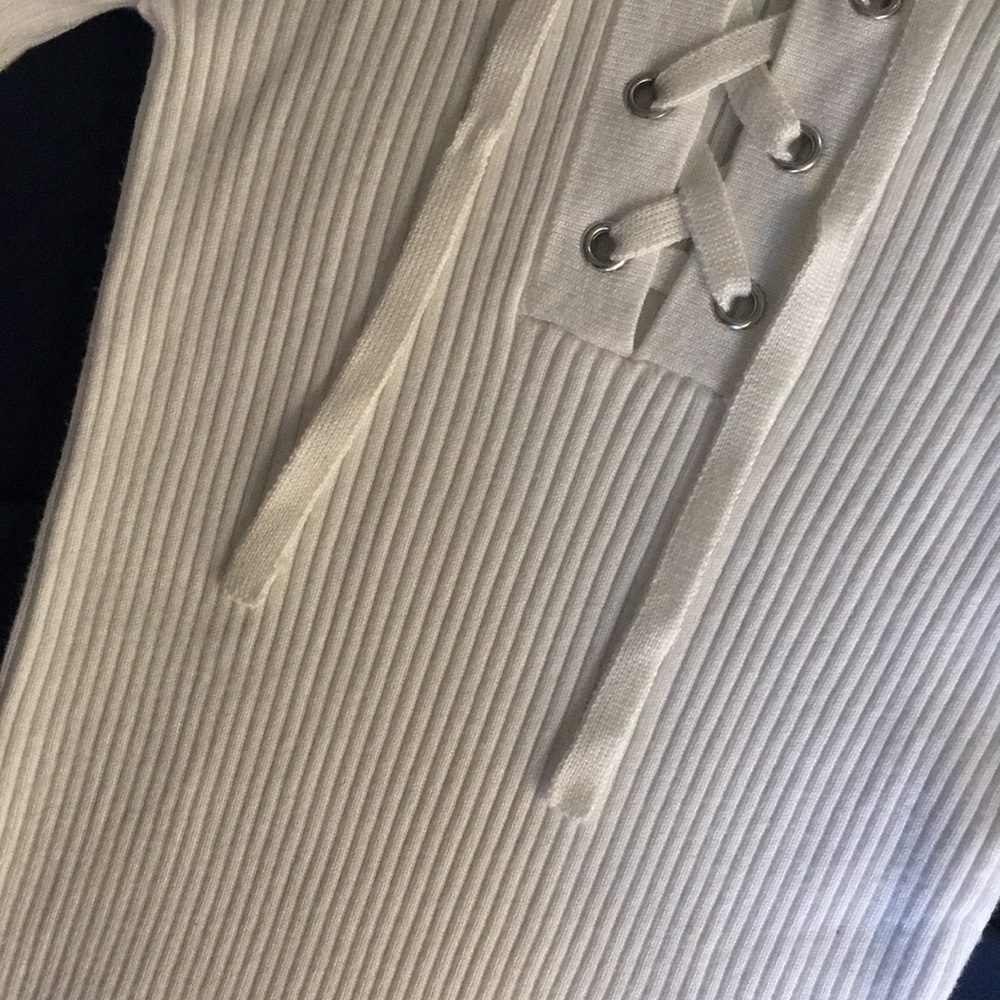 Sweater - Picture 3 of 4
